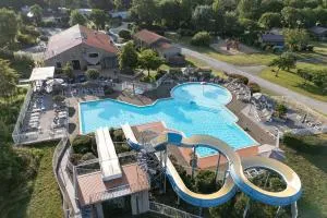 Camping RCN La Ferme du Latois - 圣于连－德朗德