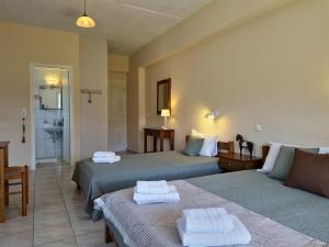 Lontza Studios Peaceful and Secluded