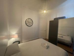 Appartements Charming Central Apartment - Reims : photos des chambres