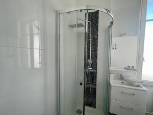 Appartements Charming Central Apartment - Reims : photos des chambres