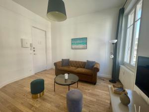 Appartements Charming Central Apartment - Reims : photos des chambres