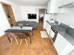 Casa Beira Mar Steps from the Sand in Nazaré