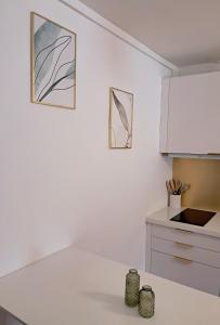 "Le Cocon de la Fontaine Neptune"