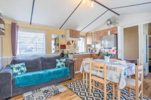 Mobilhome - piscine sauf en avril