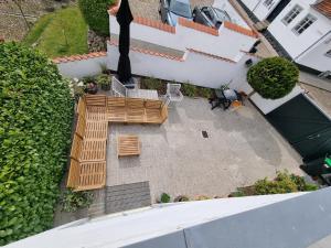 Townhouse with lovely patio in the historic quarter 7 day minimum stay