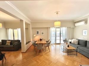 Spacious apartment in Athens