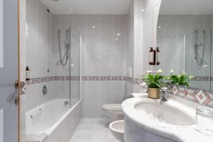 Standard  Double Room room in Hotel Minerva