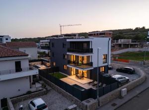 Charming Apartment Island Krk with Private Pool