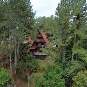 Terabithia - Cabaña de Ensueño en Cerro Azul con Vistas Espectaculares - 塞罗阿苏尔