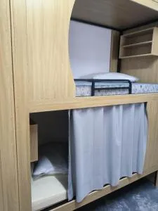 Hola Hostel - Вьентьян