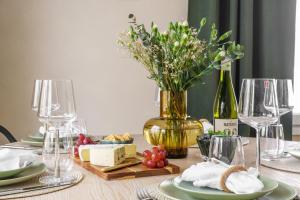 The Luna Lounge, villa with sauna