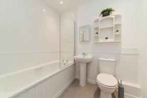 Spacious 1BR Flat in Hackney - Modern & Bright