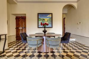 Le Farine della Signoria Apartments by Mamo Florence