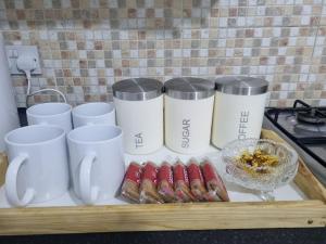 Central location - 3 BR Spacious Townhouse - WiFi - Netflix