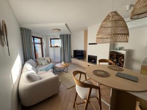 Apartament Kolory Bałtyku w "APARTAMENTACH przy PLAŻY" Jelitkowo