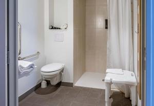 Hotels B&B HOTEL Bordeaux Bassins a flot : photos des chambres