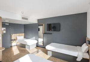 Hotels B&B HOTEL Bordeaux Bassins a flot : photos des chambres