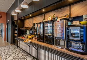 Hotels B&B HOTEL Bordeaux Bassins a flot : photos des chambres