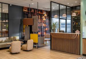 Hotels B&B HOTEL Bordeaux Bassins a flot : photos des chambres