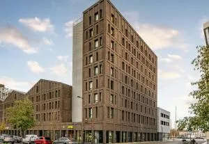 B&B HOTEL Bordeaux Bassins à flot - 卡尔邦布朗