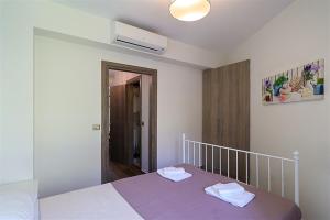 Twins House Hanioti 2 bedrooms 6 guests
