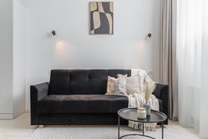 Fox Rock Studio - Self check in