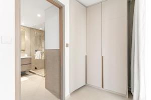FIRST CLASS 2BR Luxurious Downtown Bliss