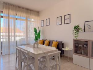Vittorio Veneto Apartments - Urban Comfort by Host Hero