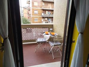 One-Bedroom Deluxe Apartment