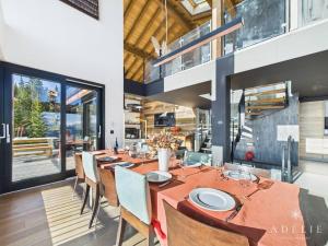 Luxueux chalet avec piscine, sauna et parking à La Rosière pour 10 personnes - FR-1-398-633