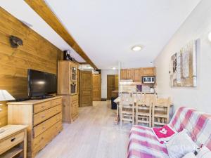 Appartement 2 pièces cabine - Centre station, Wifi gratuit, proche remontées mécaniques et garderie - FR-1-398-507