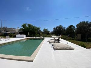 Symphony Sound Villa with Pool