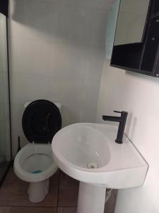 Pousada da Rê Ilha do Mel Encantadas