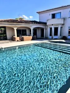 A Bella Gaia - 埃希卡-苏埃雷拉