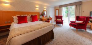 Double Room with Garden View room in Appleby Manor Hotel & Garden Spa