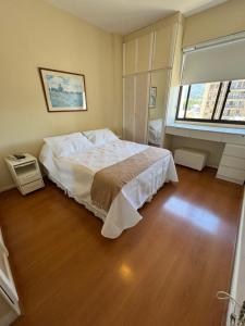 Leblon Inn Amazing Flat com Piscina, Sauna, Academia, Arrumação diária e Garagem