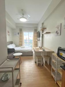 Serenity Stay Condo at 19th floor The Loop Tower Limketkai Center Lucky 19