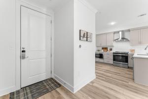 30A Pinewood Condominiums by Panhandle Getaways