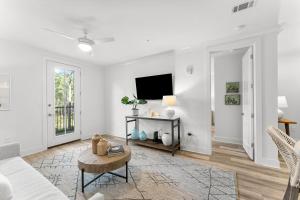 30A Pinewood Condominiums by Panhandle Getaways