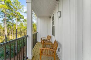 30A Pinewood Condominiums by Panhandle Getaways