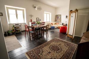 15 minutes walk to the beach - Casa Oikia