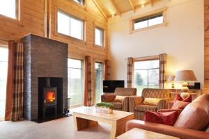 Hunter Lodges by Celtic Manor