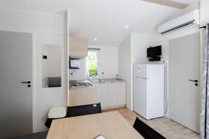 Maisons de vacances Mobilhome Malaga Clim Trio : photos des chambres