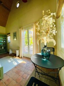 La Suite St Michel - Chambre privée avec salon