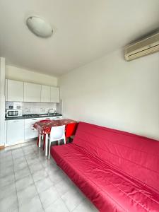 Grazioso Appartamento n 76 a 100mt dal mare