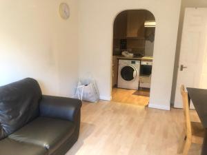 Cosy 1 bed flat in Colliers Wood