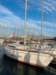 Voilier Miraflores - Auderville