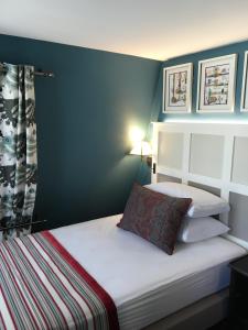 Hotels Les Tournelles : photos des chambres