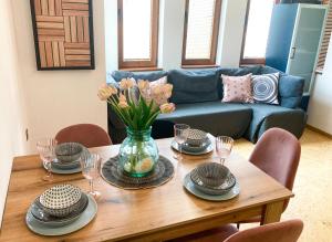 Two Bedroom Apartment - Alexandrovska - Top Location - Central Bus, Train and Marine Stations, next to Sea Garden and Beach