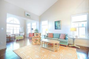 Bay Forest - 38770 Oyster Catcher